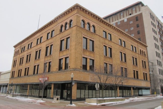 Primary Photo - Nesler Centre