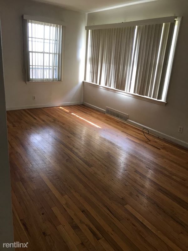 Primary Photo - 2901-2903 N 65th St