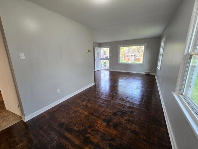 Foto del edificio - 4562 Johnson St