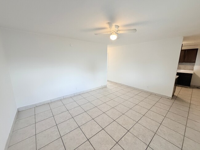 Foto del edificio - 1829 N A St