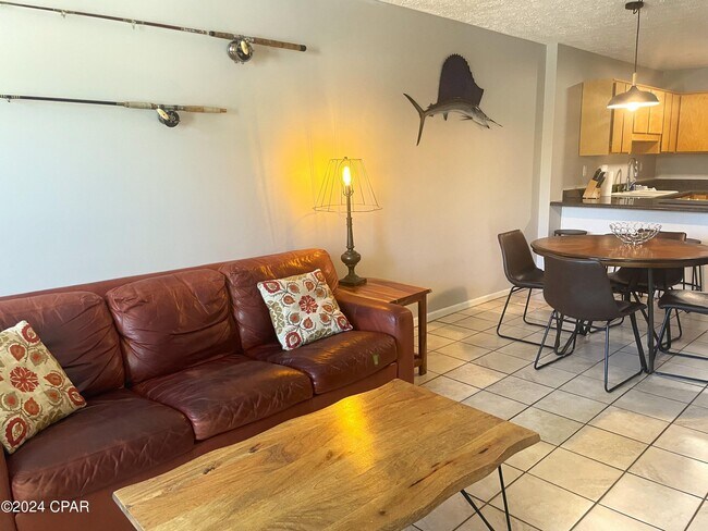 Foto del edificio - 21824 Webb St