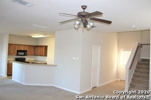 Foto del edificio - 625 Meadow Arbor Ln