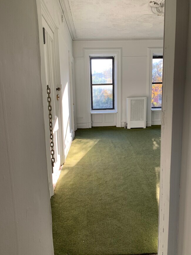 Foto del edificio - 335 S 5th St