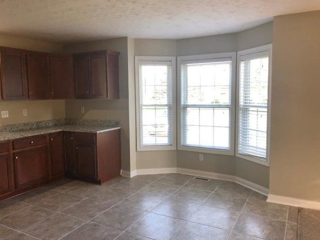 Building Photo - 2308 Lower Hunters Trace