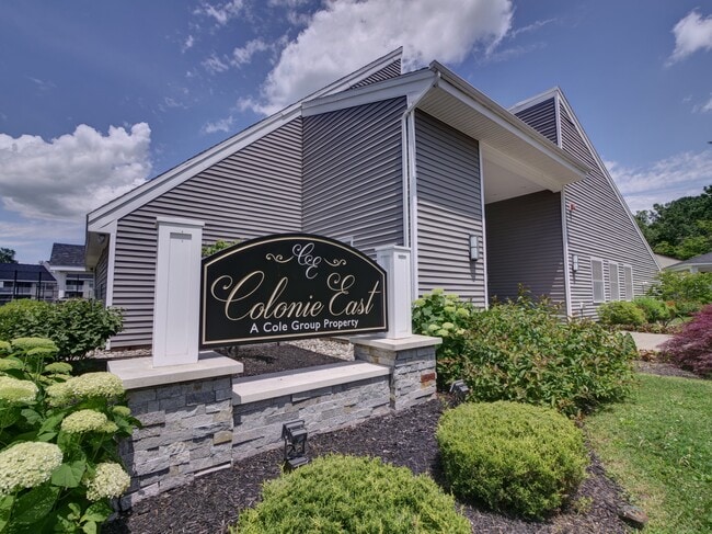 Foto del edificio - Colonie East Apartments