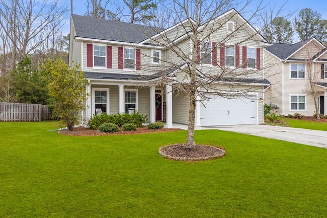 Building Photo - Spacious Home in Richmond Hill