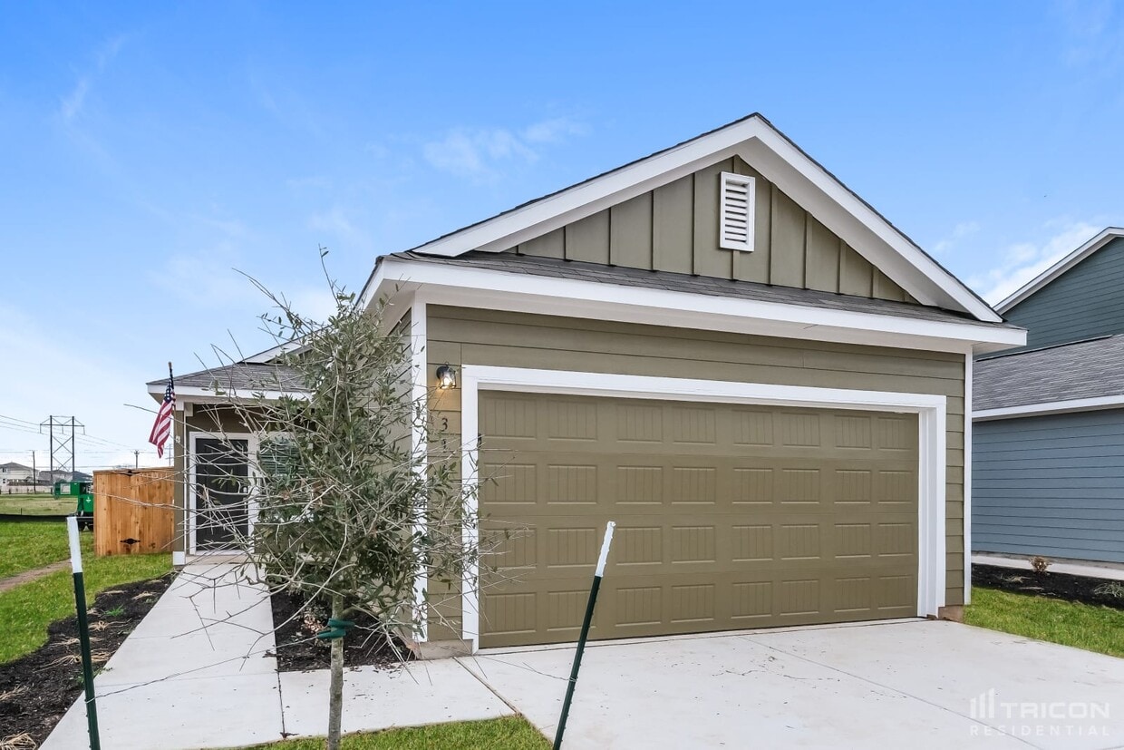 316 Bass Dr  
