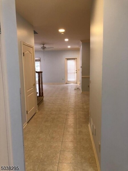 Building Photo - 6 Winged Foot Dr