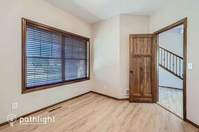 Foto del edificio - 7230 Quigley Ave NE