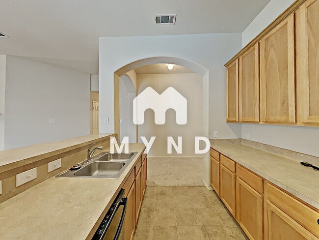 Building Photo - 544 Lowery Oaks Trl