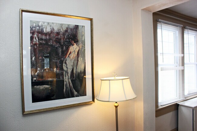 Foto del edificio - 1304 W 50th St