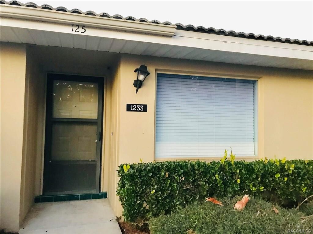 Foto principal - 1233 N Egret Point