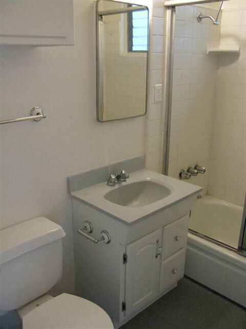 Foto del edificio - 1423 N Fuller Ave