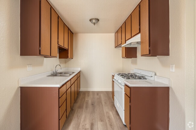Interior Photo - Laurel Canyon Apartments