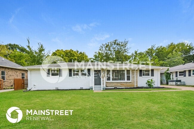 Building Photo - 704 Marswen Dr
