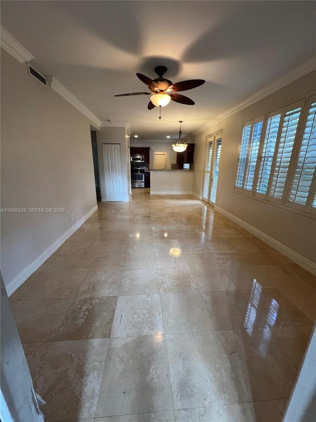Building Photo - 481 Menendez Ave