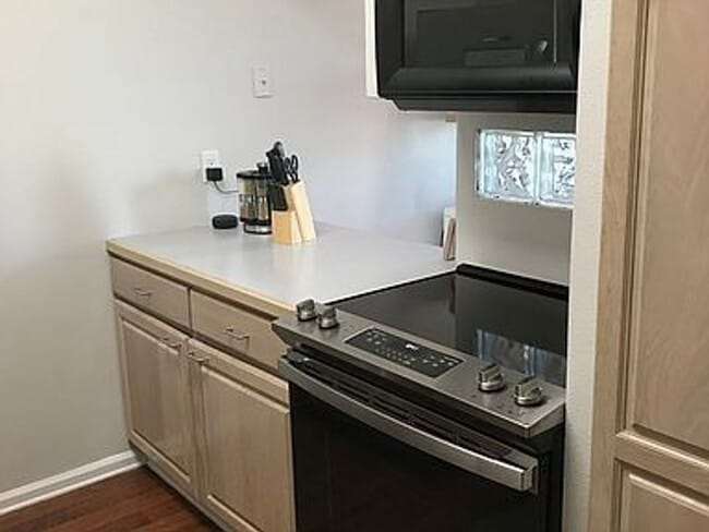 Foto del edificio - Long Term Rental- Lake Haus B7