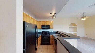 Interior Photo - Arbors at Lee Vista