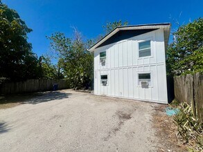 Building Photo - 5328 24th St Ct E