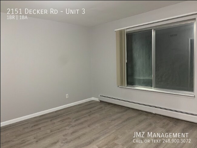 Foto del edificio - 2151 Decker Rd