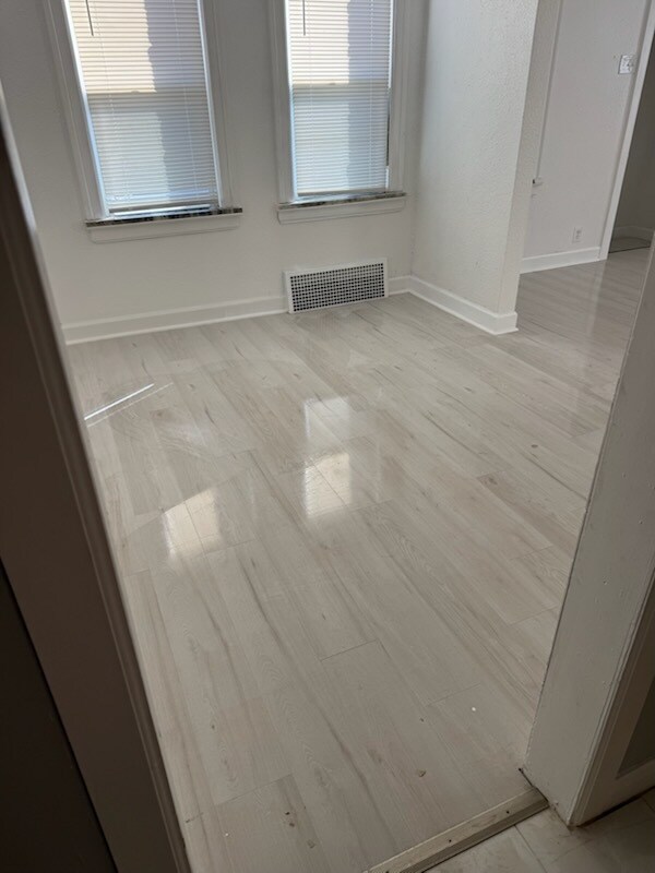 Foto del edificio - 13305 Wilfred St