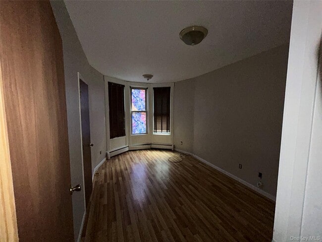 Building Photo - 69 Academy St