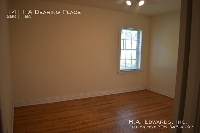 Foto del edificio - 1411 Dearing Pl