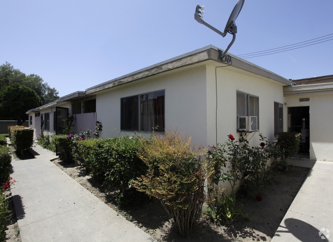 Primary Photo - San Juan Street Apartments