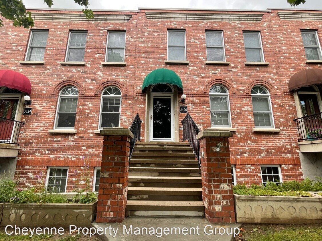 Foto principal - 3 br, 2.5 bath House - 5426 Sunset Dr.