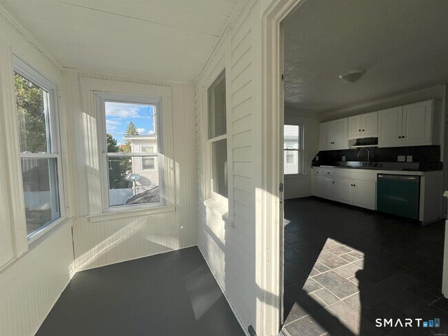 Foto del edificio - 158 Beechwood Ave
