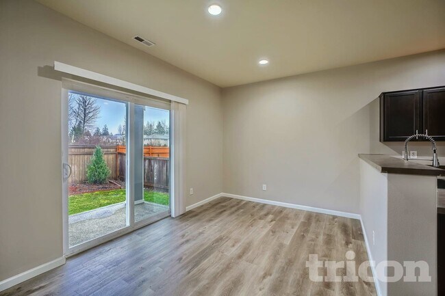 Foto del edificio - 1817 192nd St Ct E