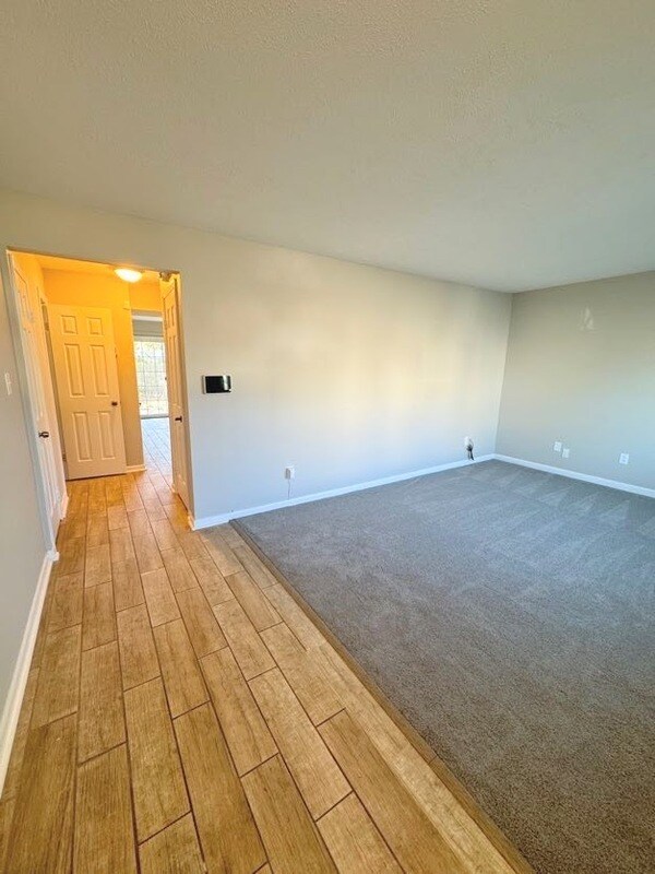 Building Photo - 5515 New Colony Dr