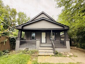 Building Photo - 4123 Stickney Ave