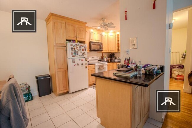 Foto del edificio - 1 bedroom in Newton MA 02460
