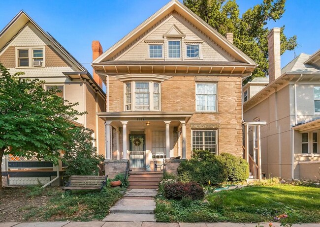 Foto del edificio - 1138 N Clarkson St