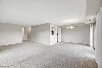 Building Photo - 12550 Lake Ave