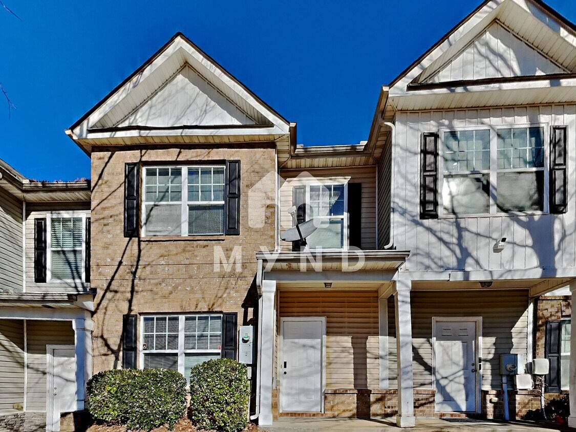 1786 Broad River Road Townhome Rentals in Atlanta GA
