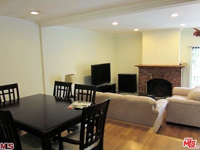 Foto del edificio - 1702 Brockton Ave