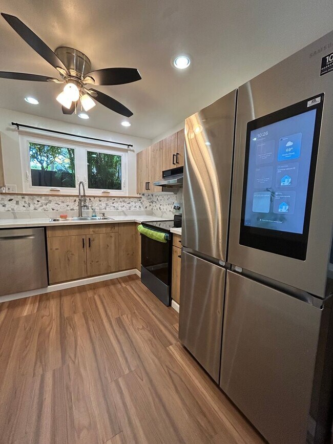 Foto del edificio - Available on 05/05/26, 1170 sq ft, 3 Bedrooms, 1.5 Baths, 2 Assigned Parking at Palehua Hale in M...