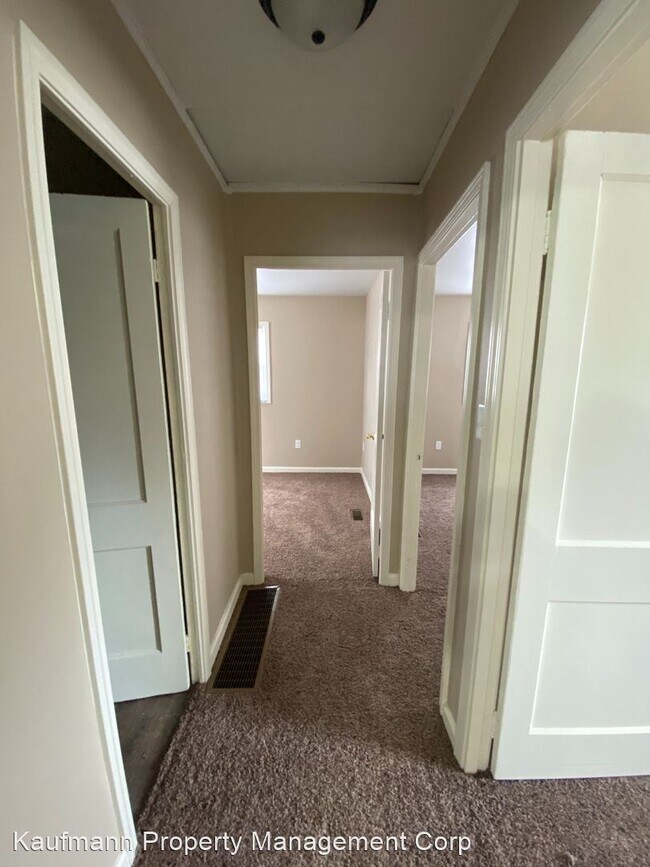 Foto del edificio - 3 br, 1 bath House - 4805 Spatz Ave