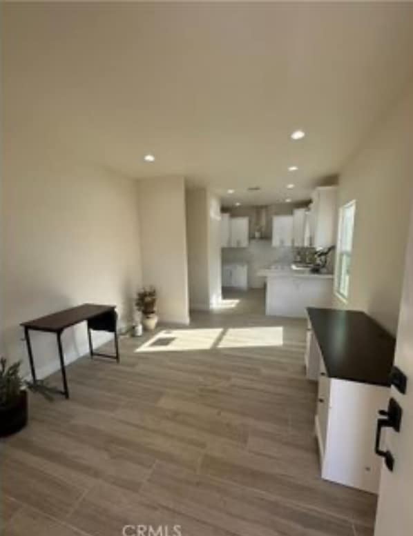 Building Photo - 1410 E Yucca Dr