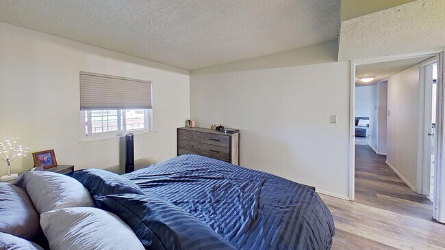 Foto del edificio - 6800 E Tennessee Ave