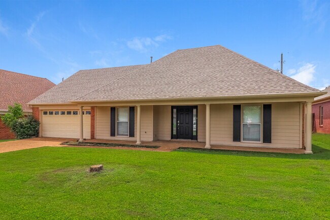 Foto del edificio - 9261 Chimneyrock Blvd.