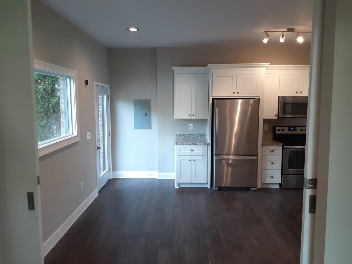 Foto principal - 5134 Belmore Manor Ct
