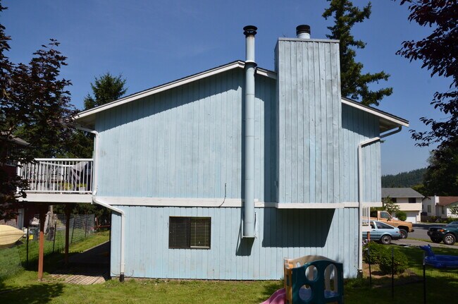 Building Photo - 3875 Robby Ct