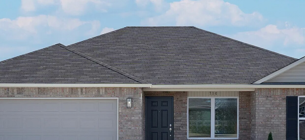 Primary Photo - Stunning New 4-bedroom, 2-bath Home