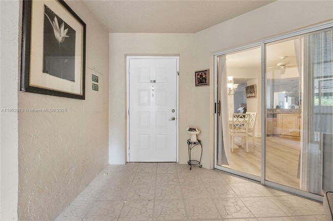 Building Photo - 9599 Weldon Cir