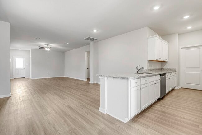 Building Photo - 6423 Winter Elm Street