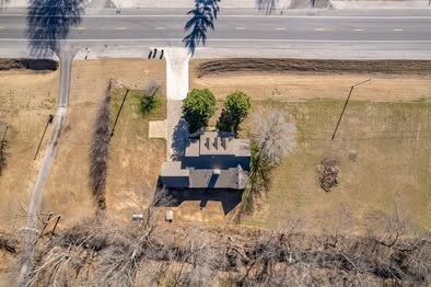 Foto del edificio - 6355 W C Rogers Blvd