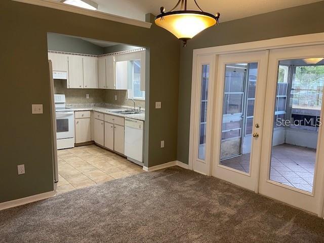 Building Photo - 825 Mary Frank Ct